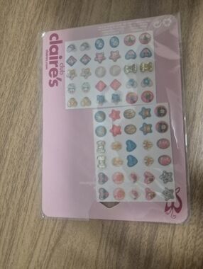 *5/$25* Claires Stick On Earstuds New In Packaging